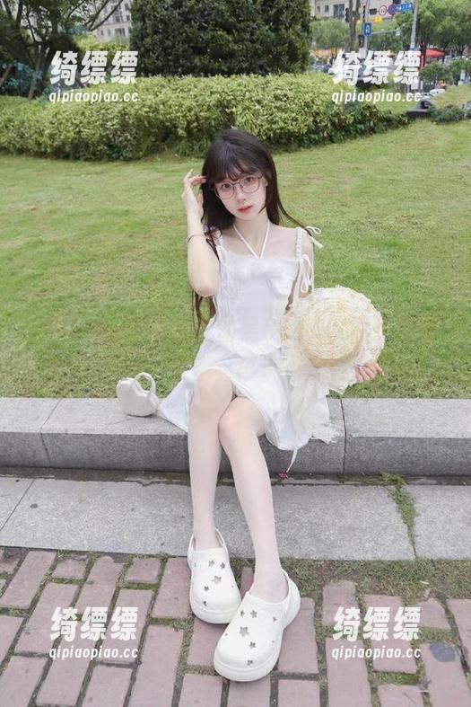 黑料网 通宵营业的黑料网,免费给你喂瓜,来吧,再来点儿!