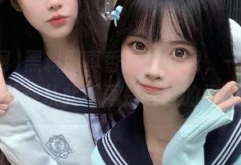 黑料网真香！快下载，一键在线，八卦从此不再是老爸的闲聊。