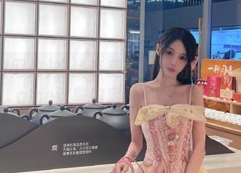 在线享受黑料网站的美女视频导航，ame这些内容够不够让人翻白眼？